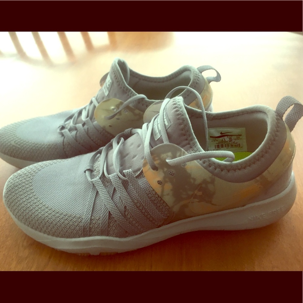 Nike Sneakers- New